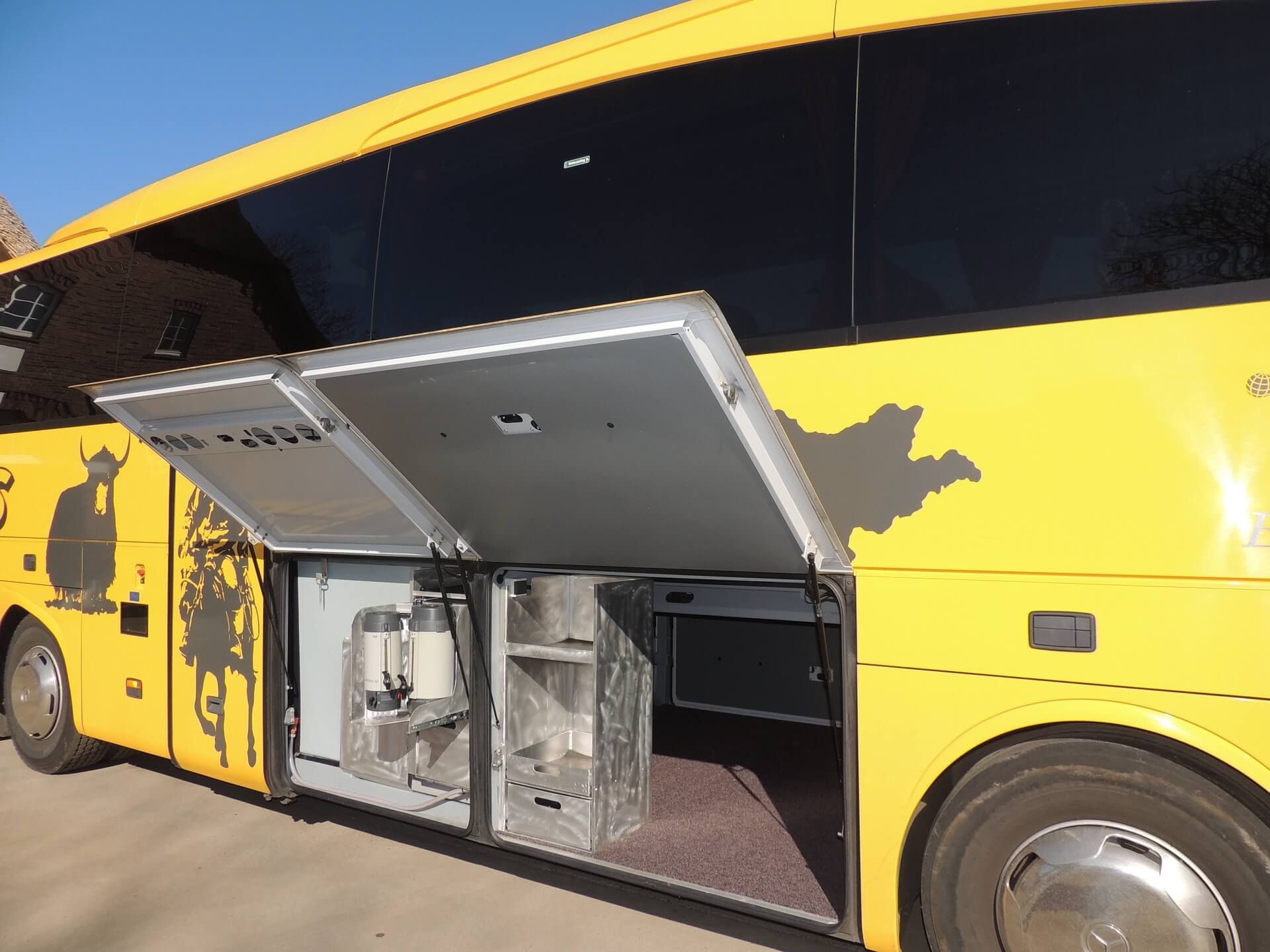 Reisebus Ausstattung Stauraum für Gepäck - Wiards Reisen in Elsfleth